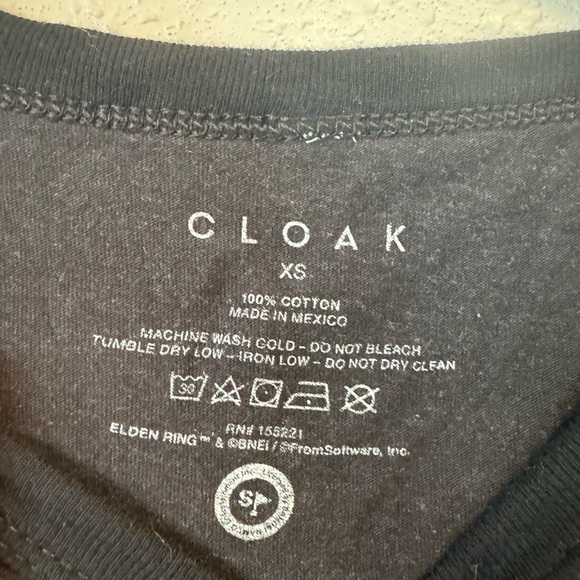 *SOLD ON EBAY* NWOT Men’s Cloak x Elden Ring Shirt - Picture 3 of 4